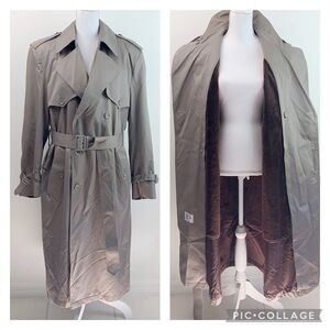 London Fog Towne twilltrench coat spring / winter, warm zip out liner EUC